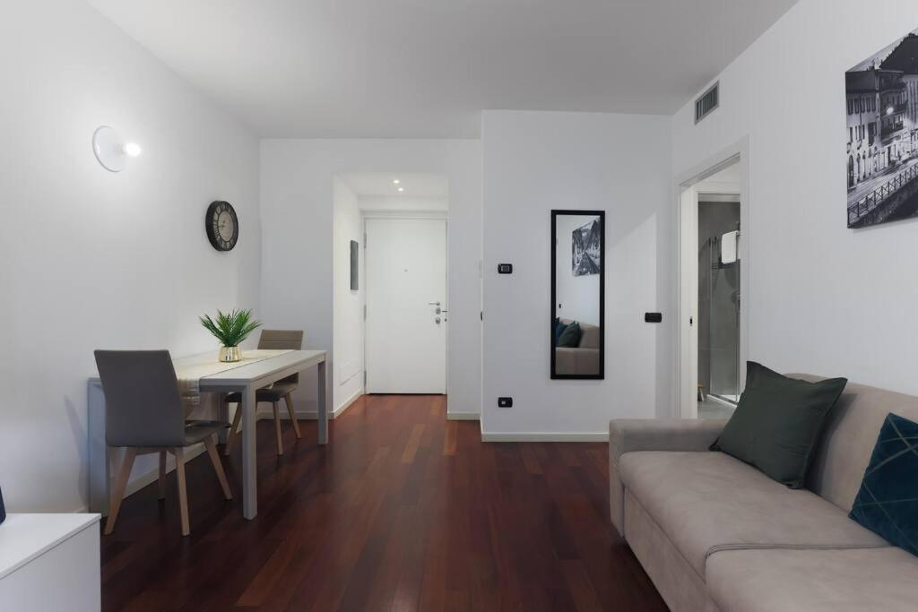 Comfort Suite Milano Centrale With Fast Wifi And Free Netflix Ngoại thất bức ảnh