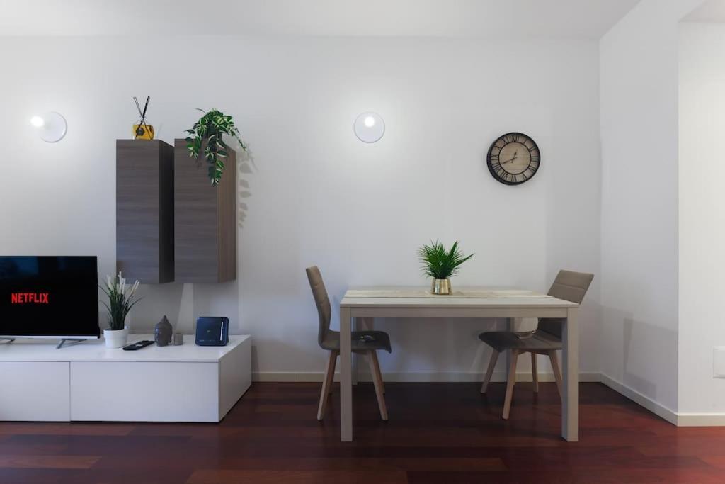 Comfort Suite Milano Centrale With Fast Wifi And Free Netflix Ngoại thất bức ảnh